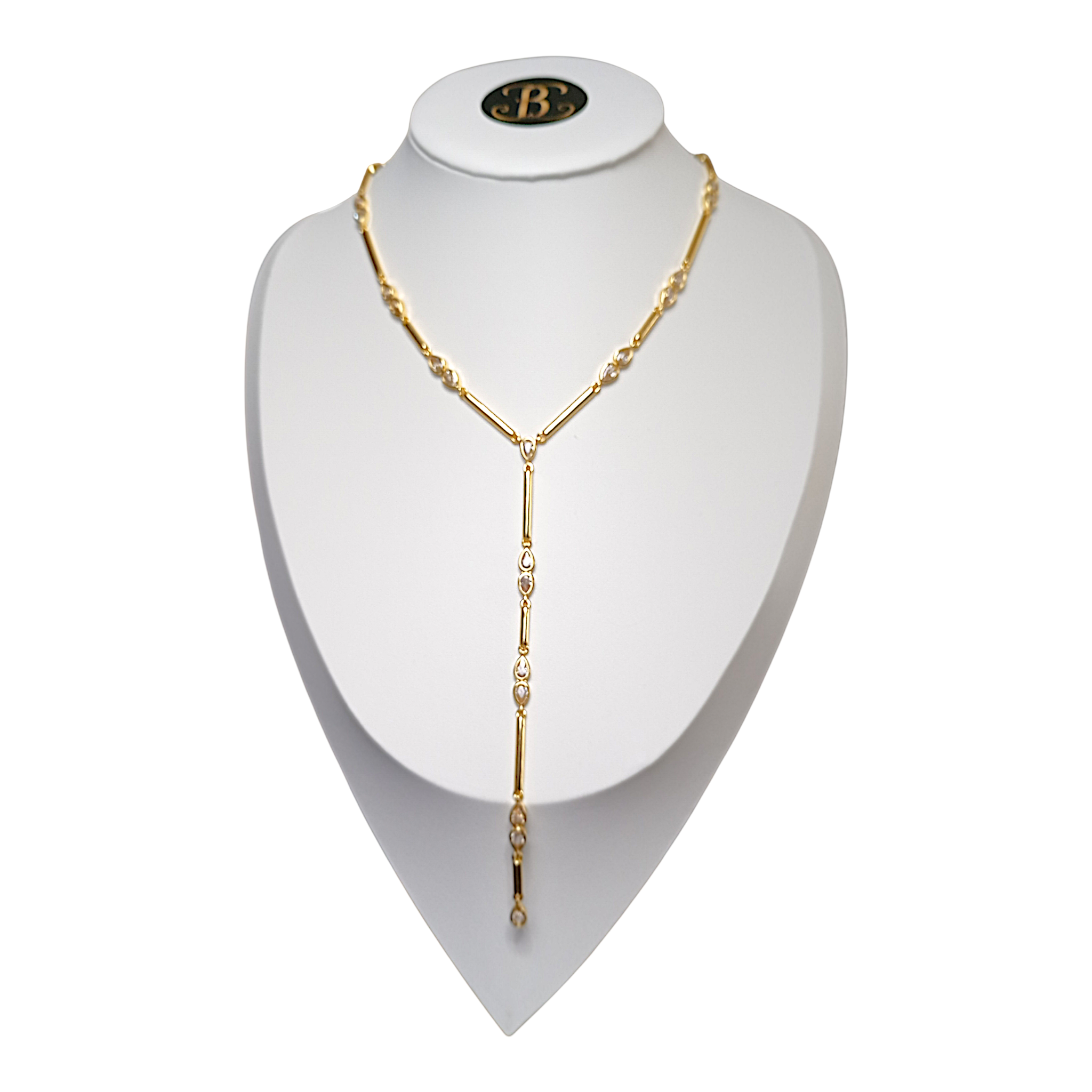 Collier Monica