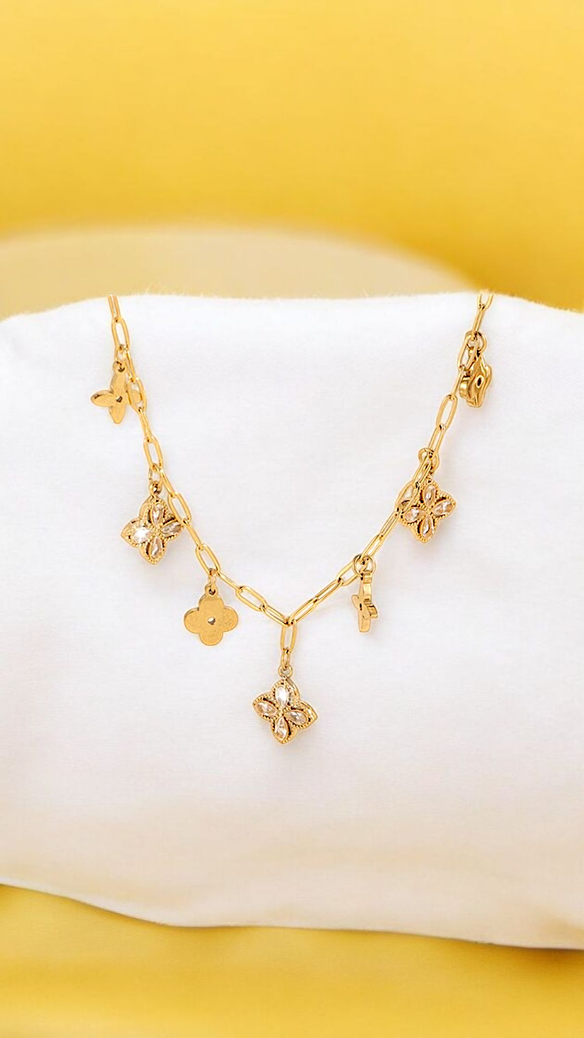 Collier charms