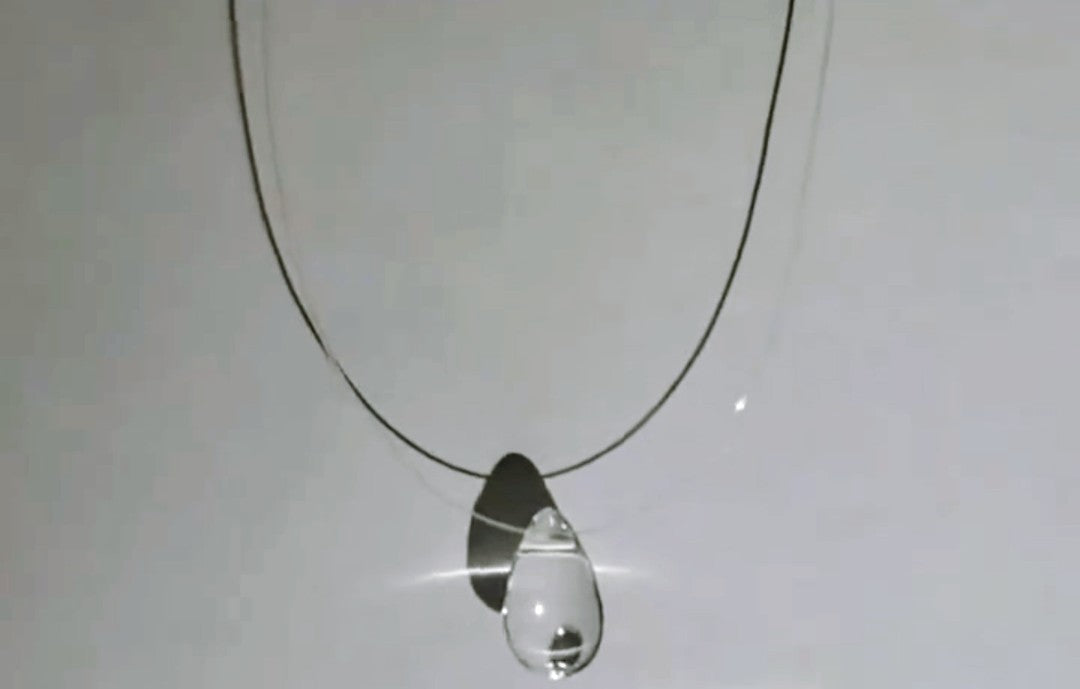 Collier Goutte suspendu 💧